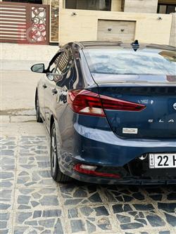 هیوندای ئەلەنترا